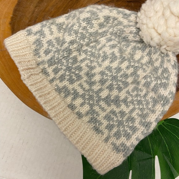 The Blueberry Hill Fun Knit Pom Pom Beanie - Picture 2 of 4